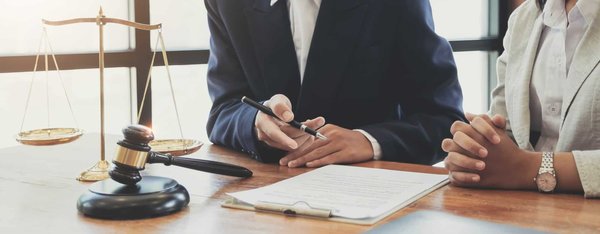 Notaire à Toulon : son rôle dans l'achat d'une maison